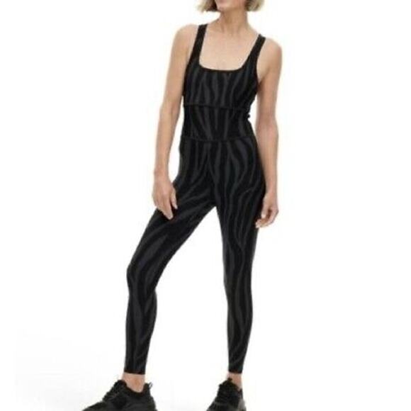 DVF x Target Tonal Zebra Activewear Jumpsuit Black Gray Unitard Womens XXS - Picture 8 of 8